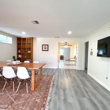 Pet Friendly Starburst House Villa Yucca Valley Exterior foto