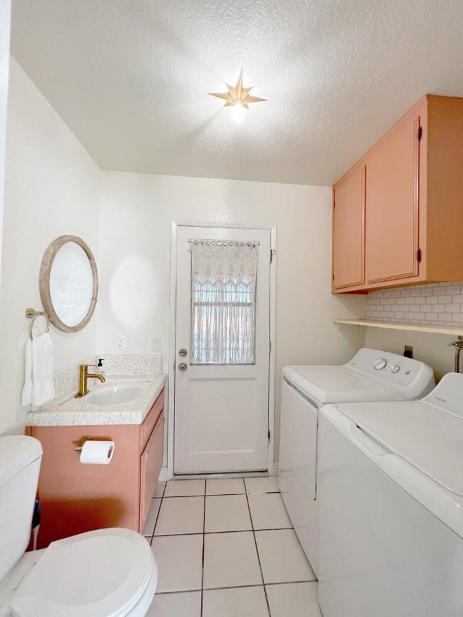 Pet Friendly Starburst House Villa Yucca Valley Exterior foto