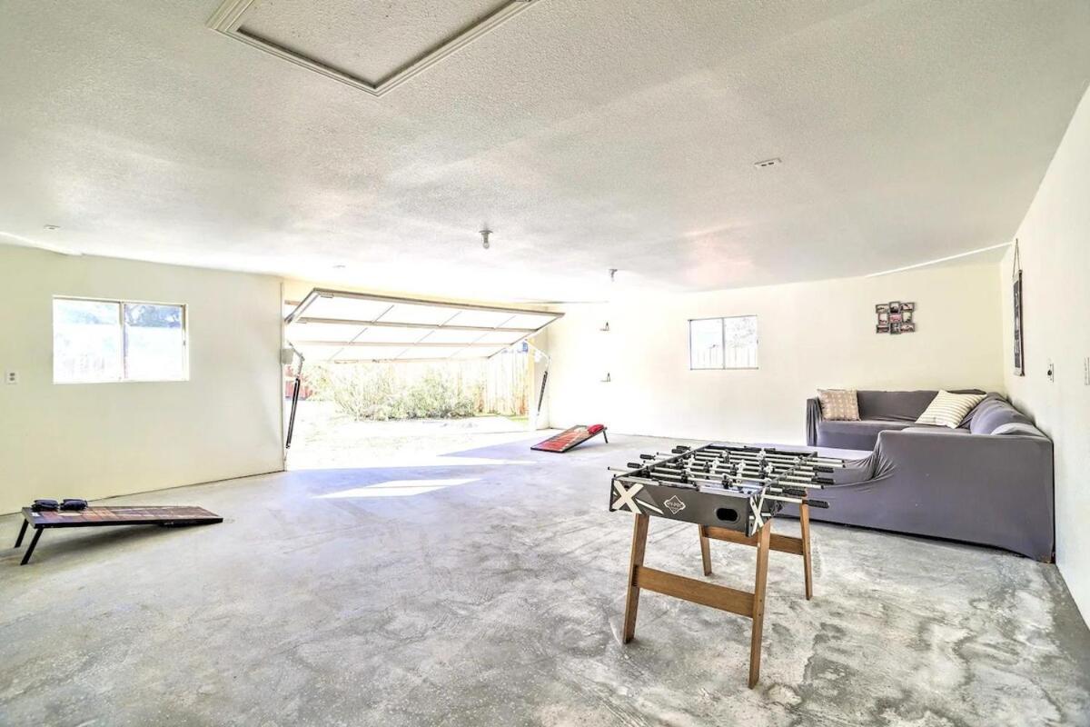 Pet Friendly Starburst House Villa Yucca Valley Exterior foto