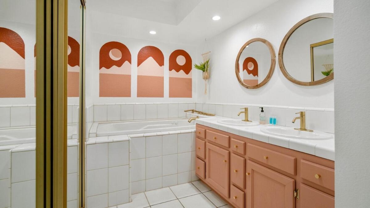 Pet Friendly Starburst House Villa Yucca Valley Exterior foto